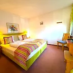 Fackler 4* تيغرنسي